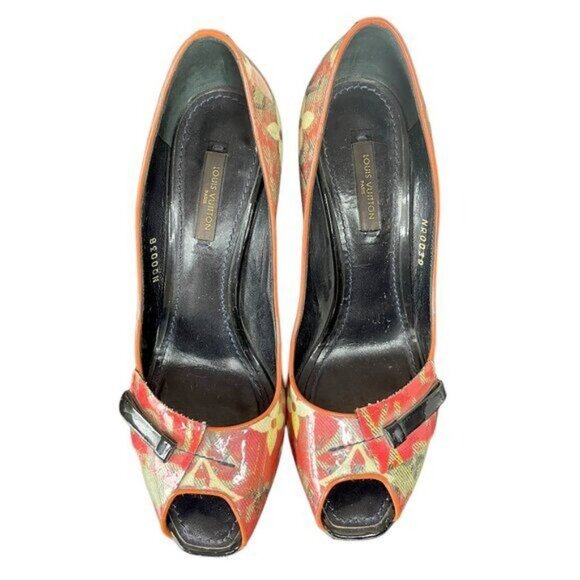 Authentic Louis Vuitton Multicolor Monogram PVC Coated Heels Peep Toe Pumps 7.5 - Picture 3 of 6